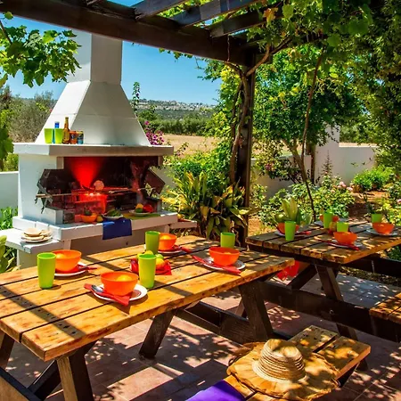 Vilă Akamas Bayview By